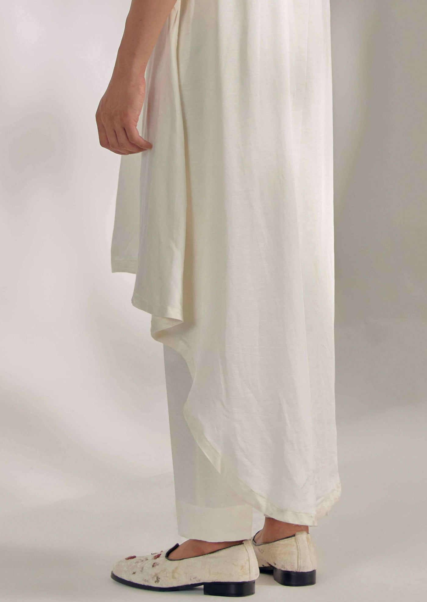 Ivory Muse Kurti